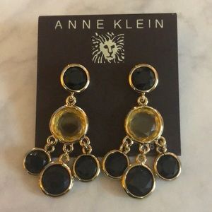 Anne Klein dangle earrings black and yellow detail